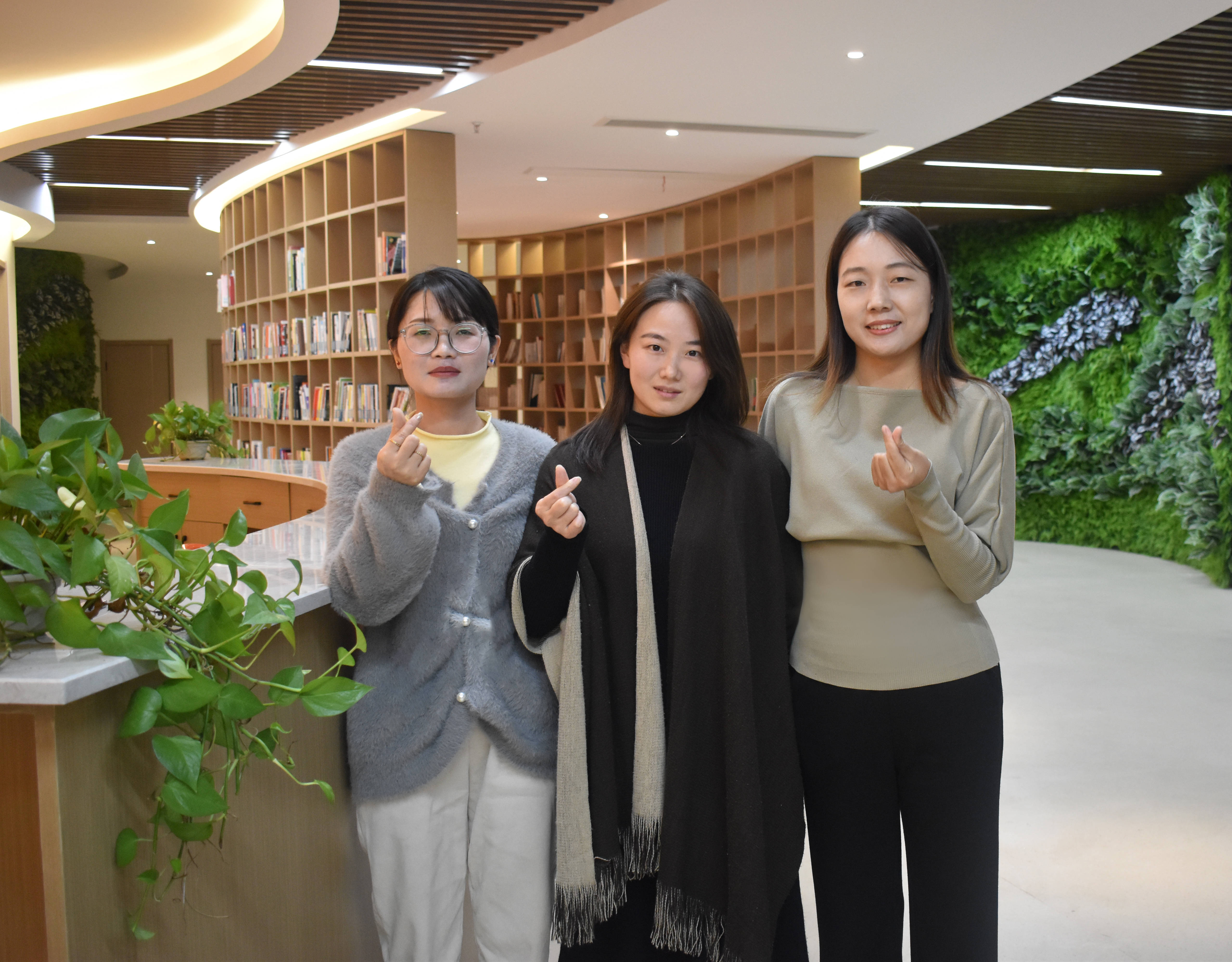 62675e2e5fcc9bb0_21_1 62675e2e5fcc9bb0_21_1