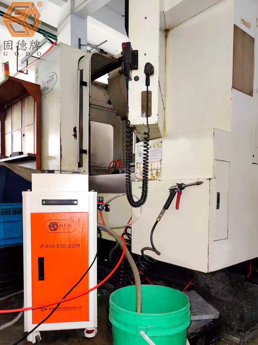 切削液發(fā)霉發(fā)臭太刺鼻？固德牌切削液凈化裝置來幫忙